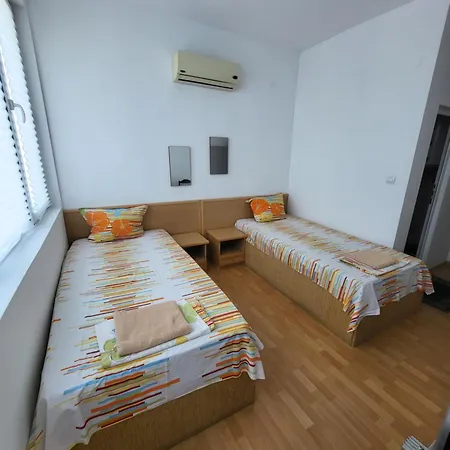 за гости пауза Guest house Stara Zagora