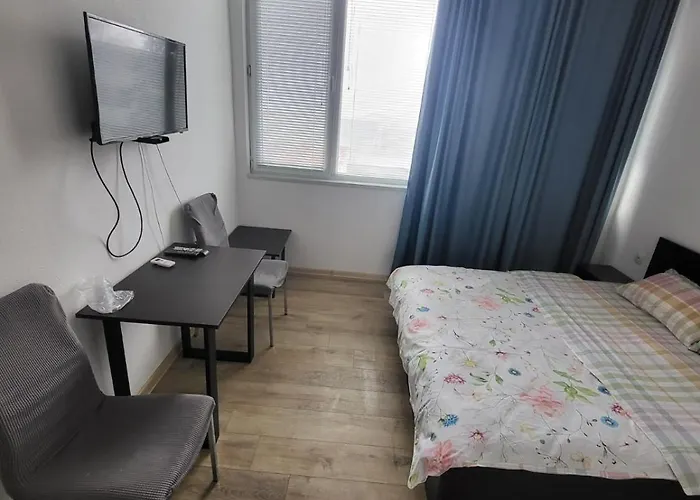 за гости пауза 3*